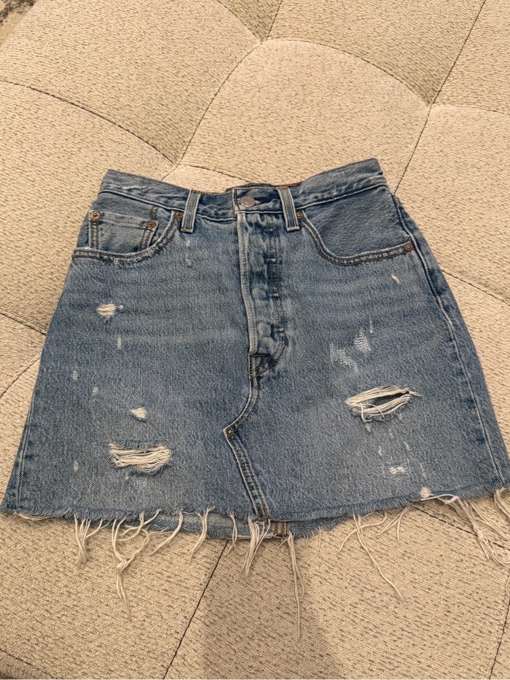 Vintage-style Levi's denim mini skirt